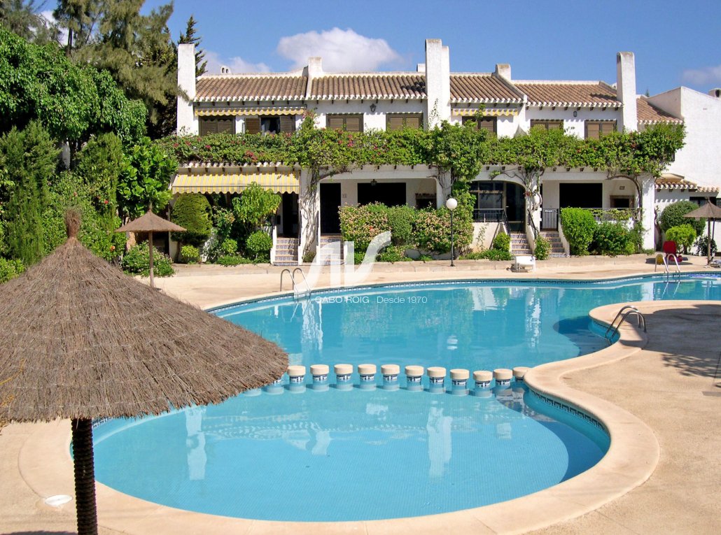 Chalet adosado en venta en Los Angius, Cabo Roig