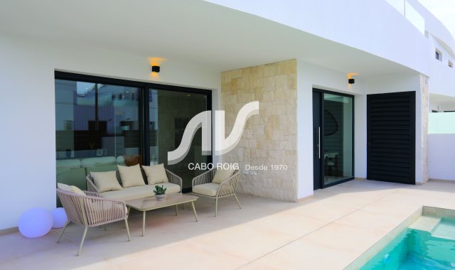 Chalet adosado - Nuevo - Dolores - Dolores