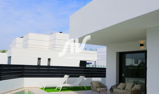 Chalet adosado - Nuevo - Dolores - Dolores