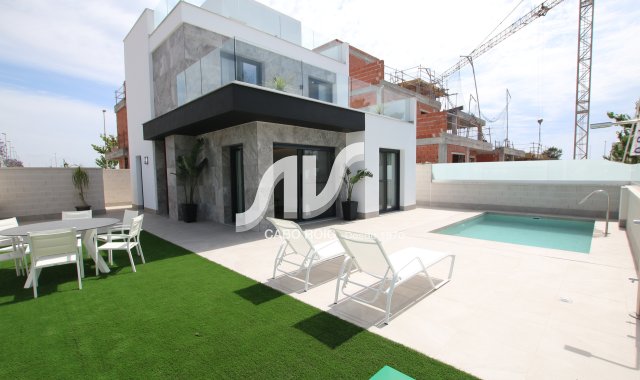 Chalet adosado - Nuevo - Pilar de la Horadada - Pilar de la Horadada