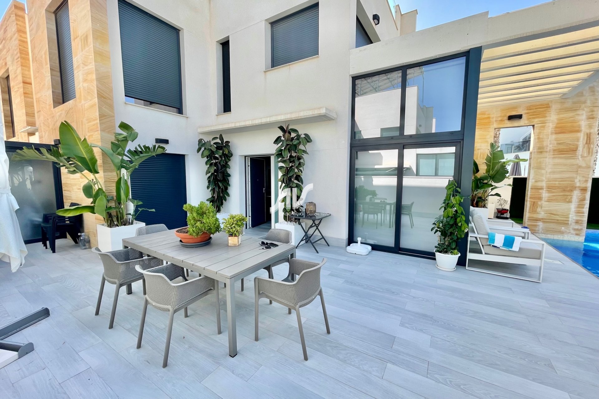 Chalet de nueva construcción en Orihuela Costa