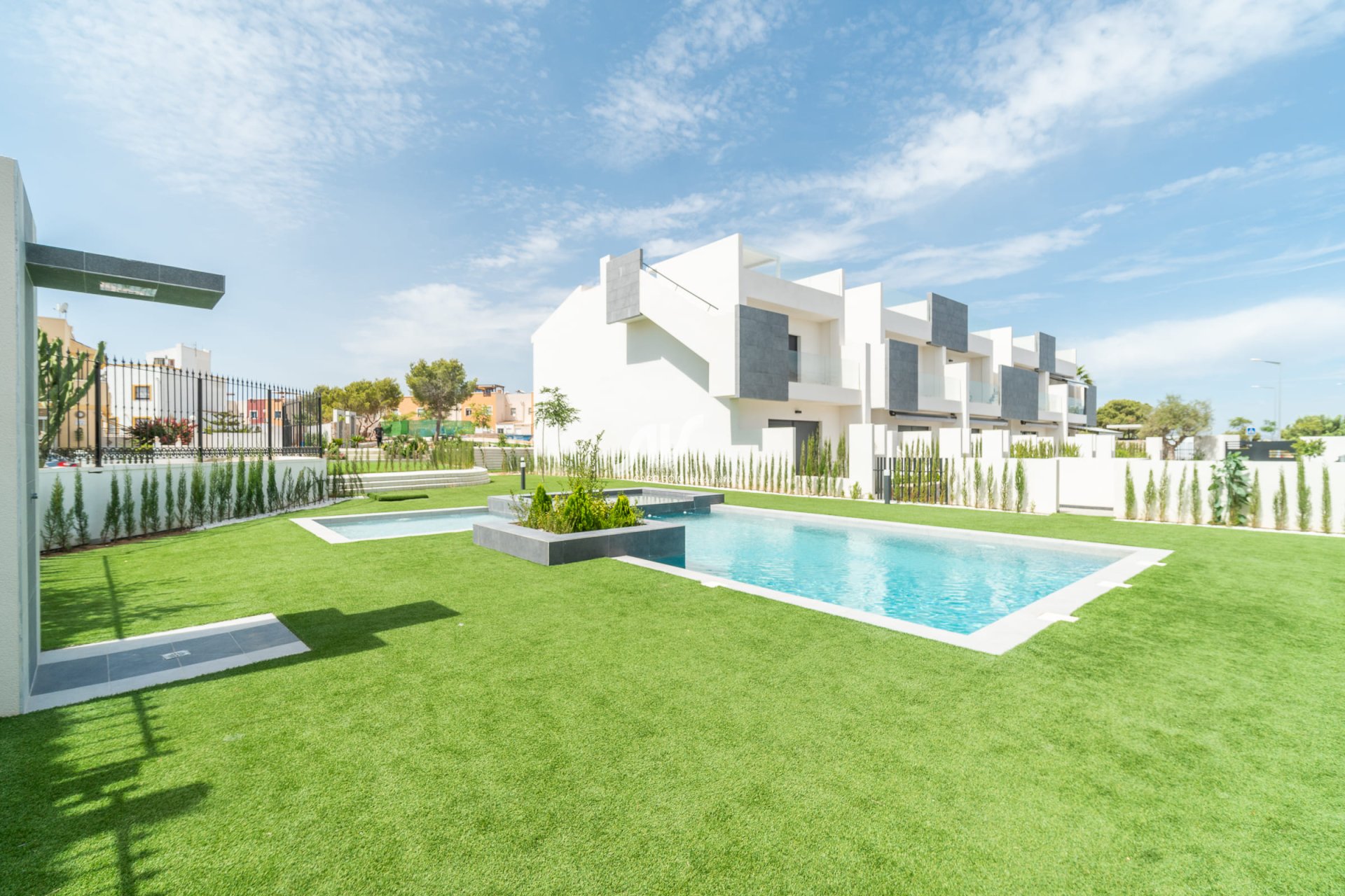 Neubau - Bungalow - Torrevieja