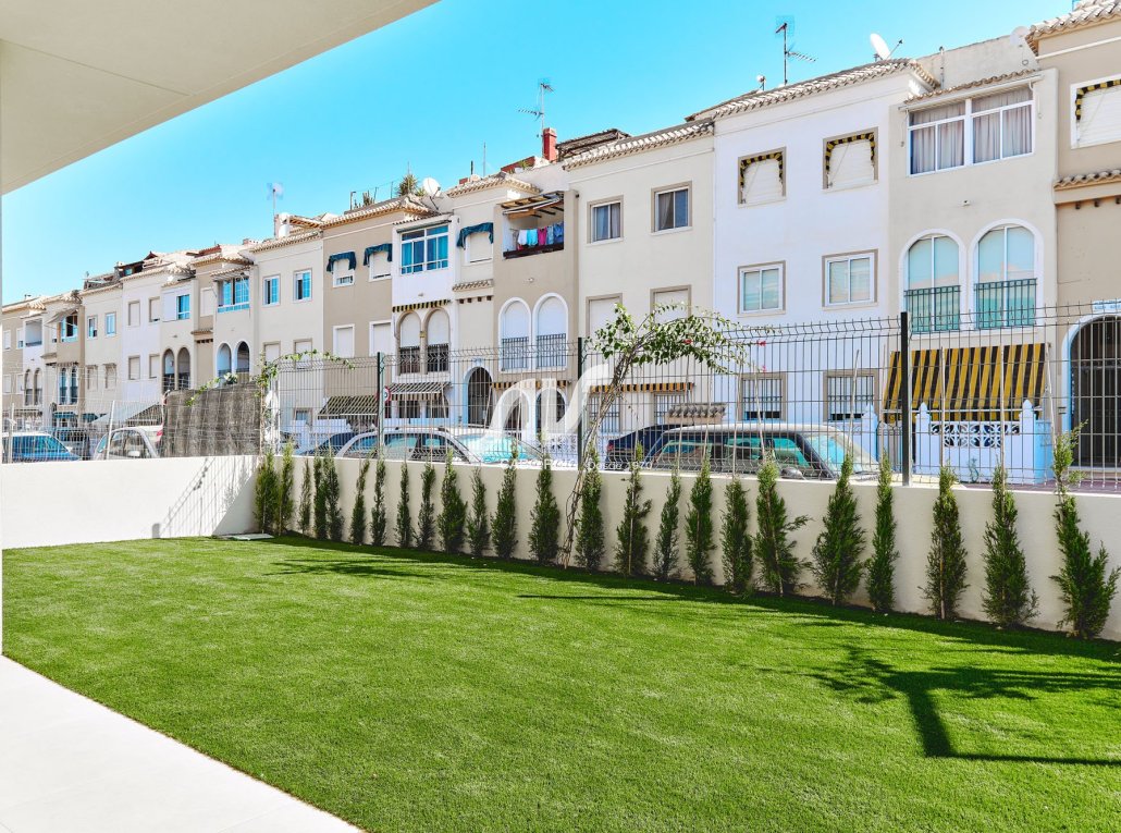 Neubau - Bungalow - Torrevieja