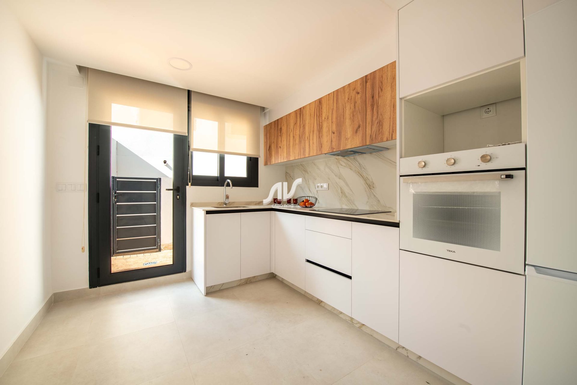 New Build - Semidetached Villa - Cox