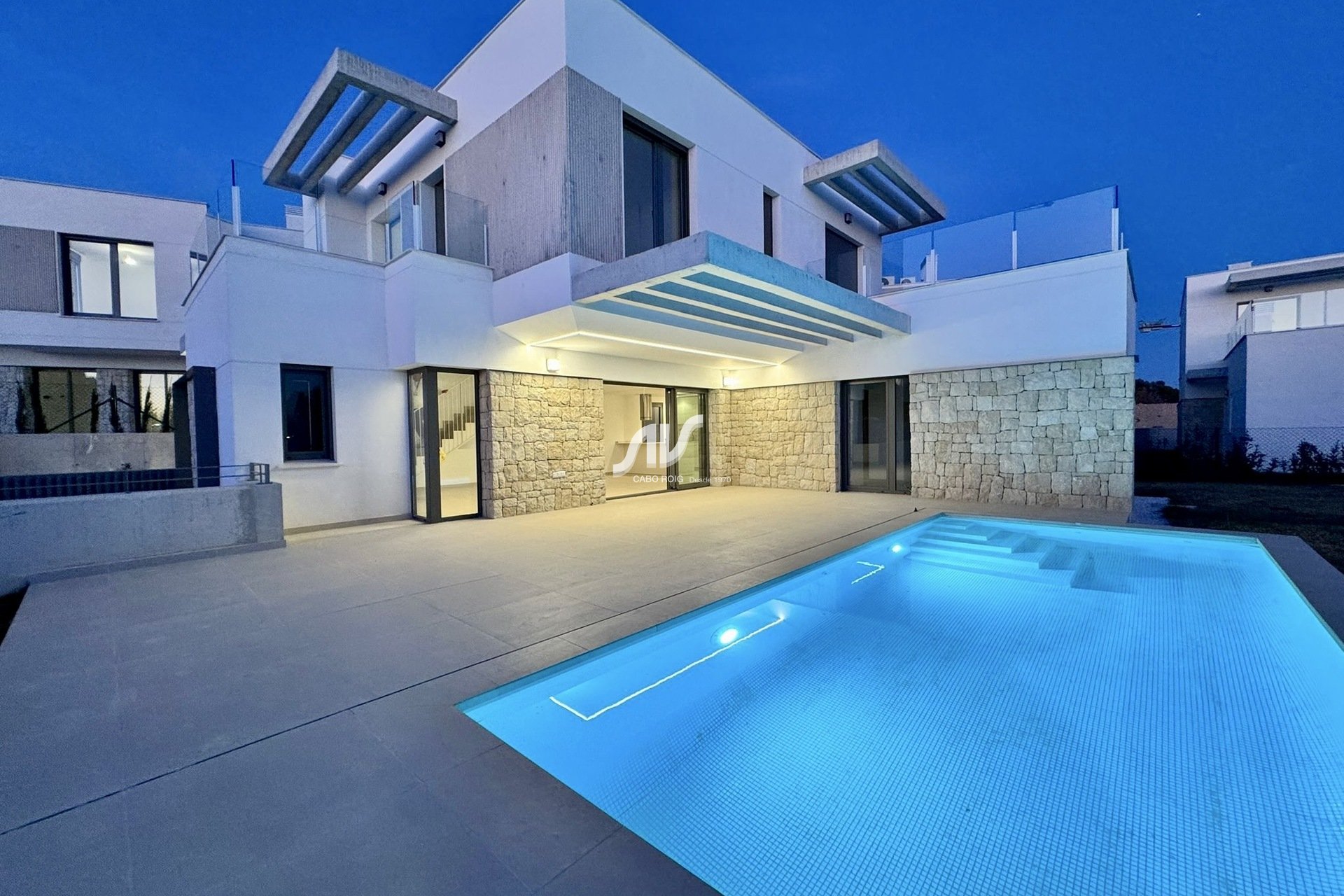 New Build - Semidetached Villa - Finestrat