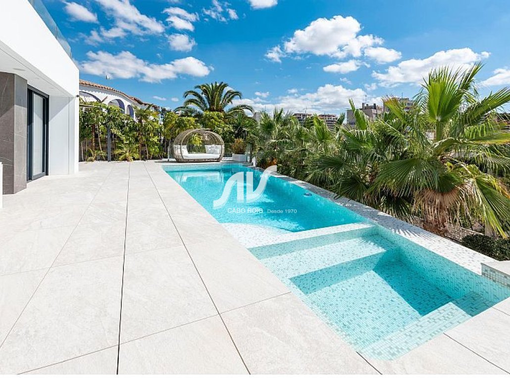 Nowa budowa - Villa - Calpe