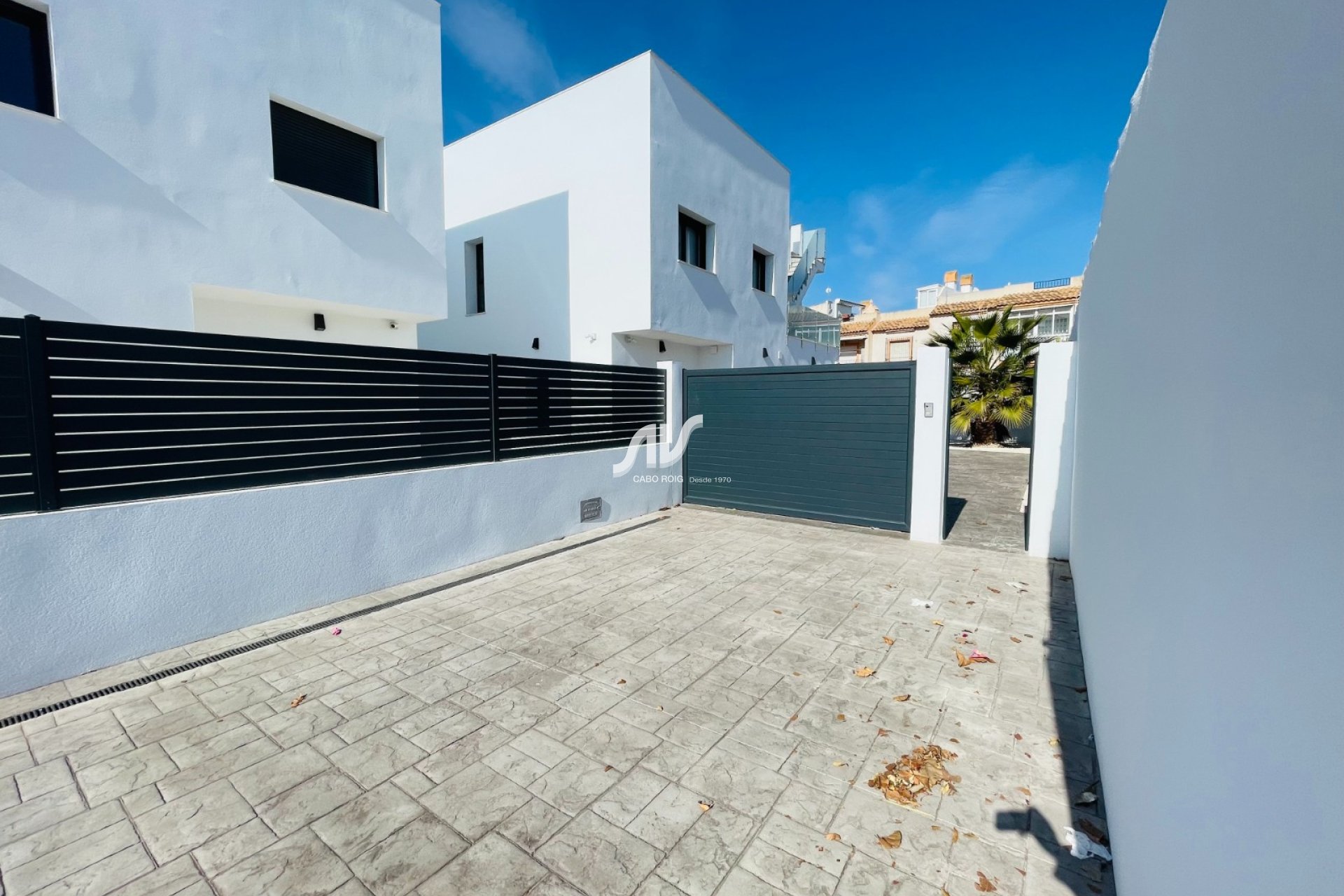 Nowa budowa - Willa bliźniacza - Torrevieja