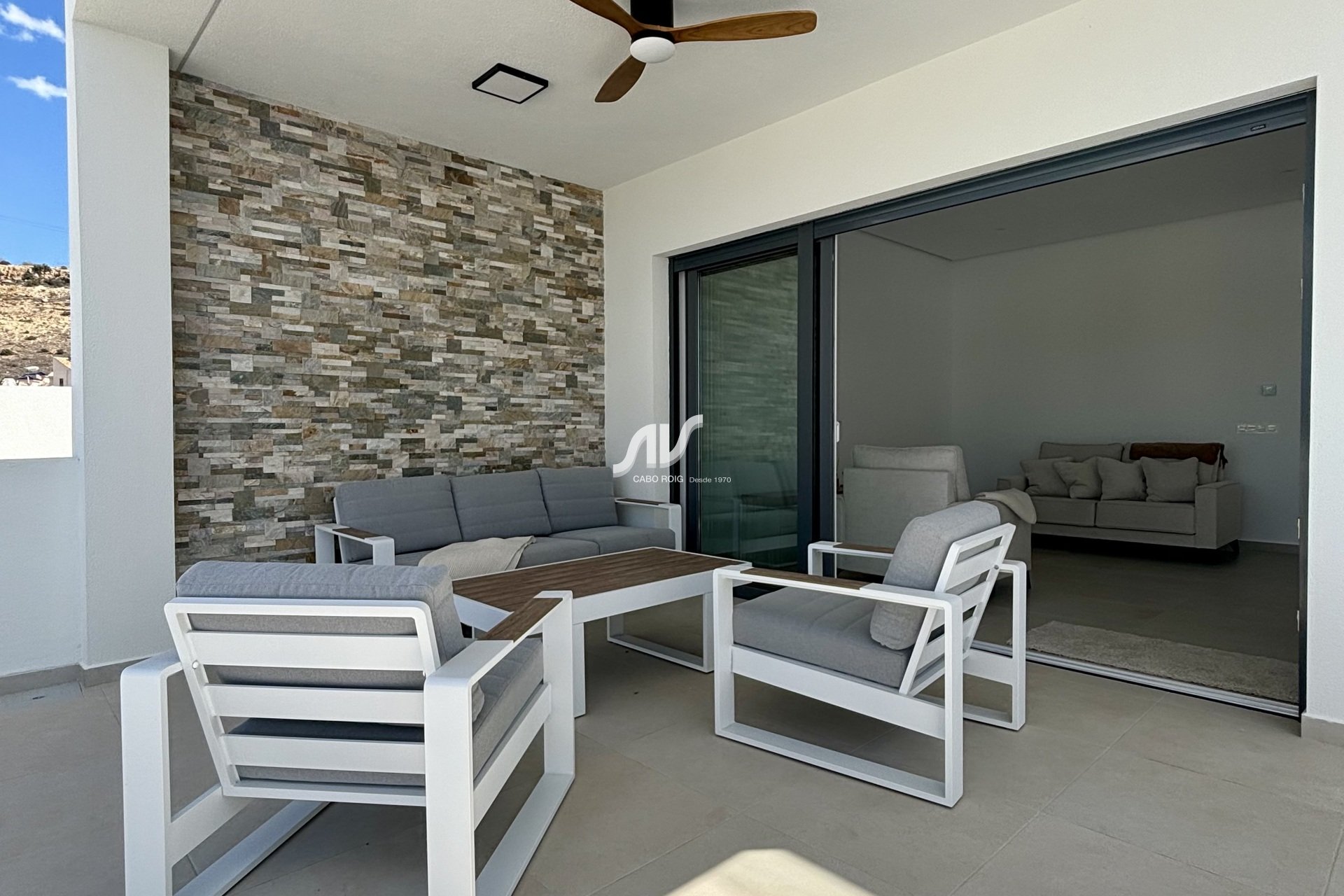 Nuevo - Chalet adosado - Benijófar