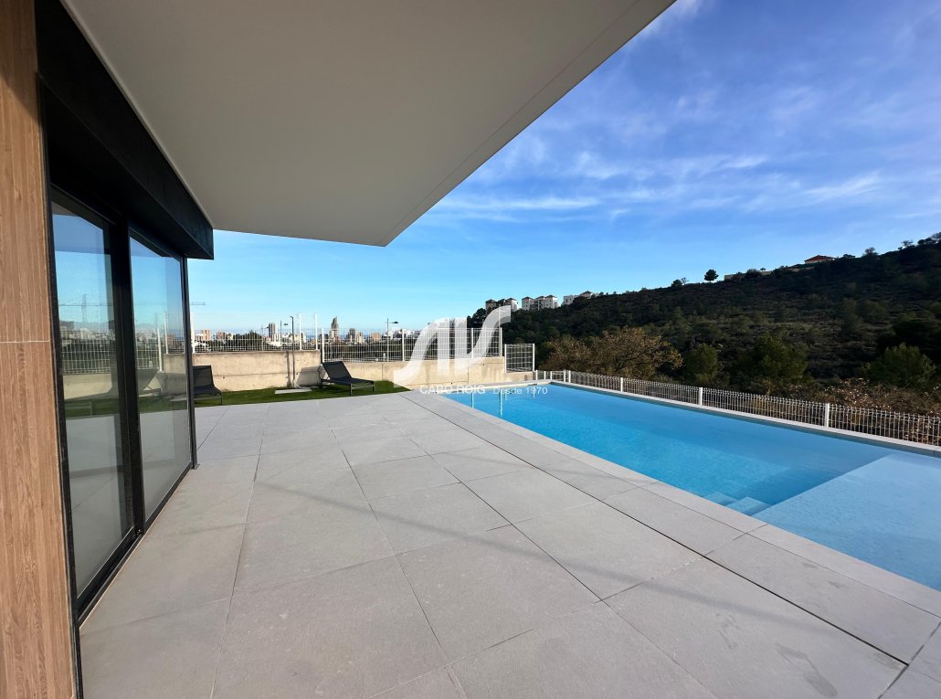 Nuevo - Chalet adosado - Finestrat