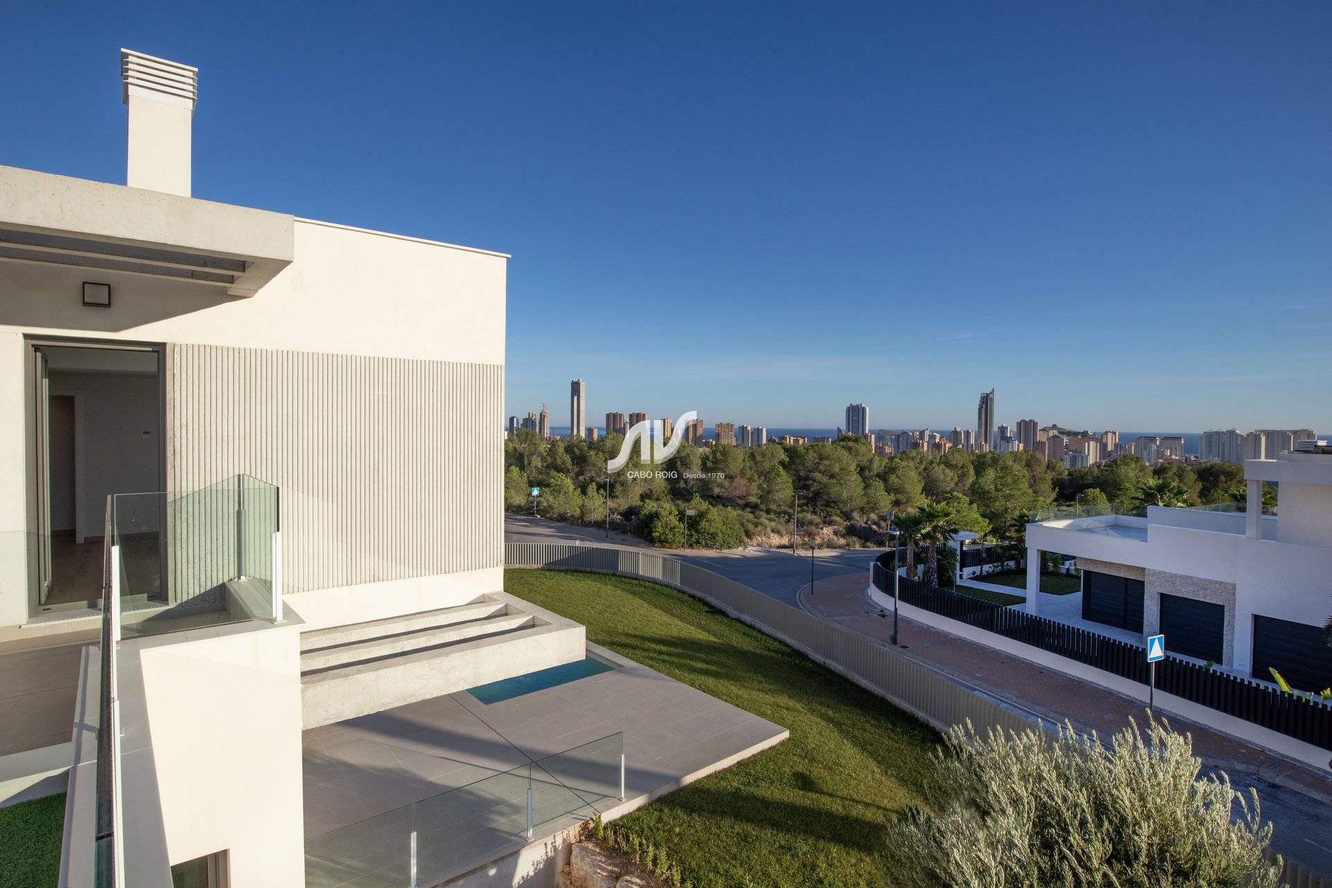 Nuevo - Chalet adosado - Finestrat