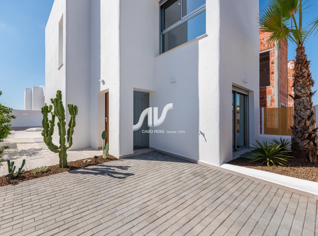 Nuevo - Chalet adosado - Los Alcázares