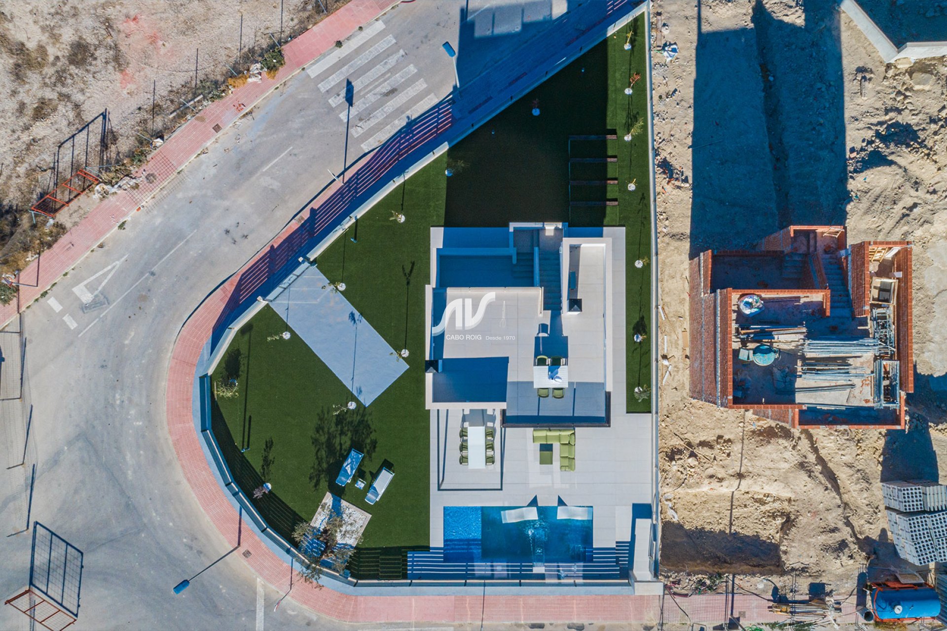 Nuevo - Chalet adosado - Mutxamel