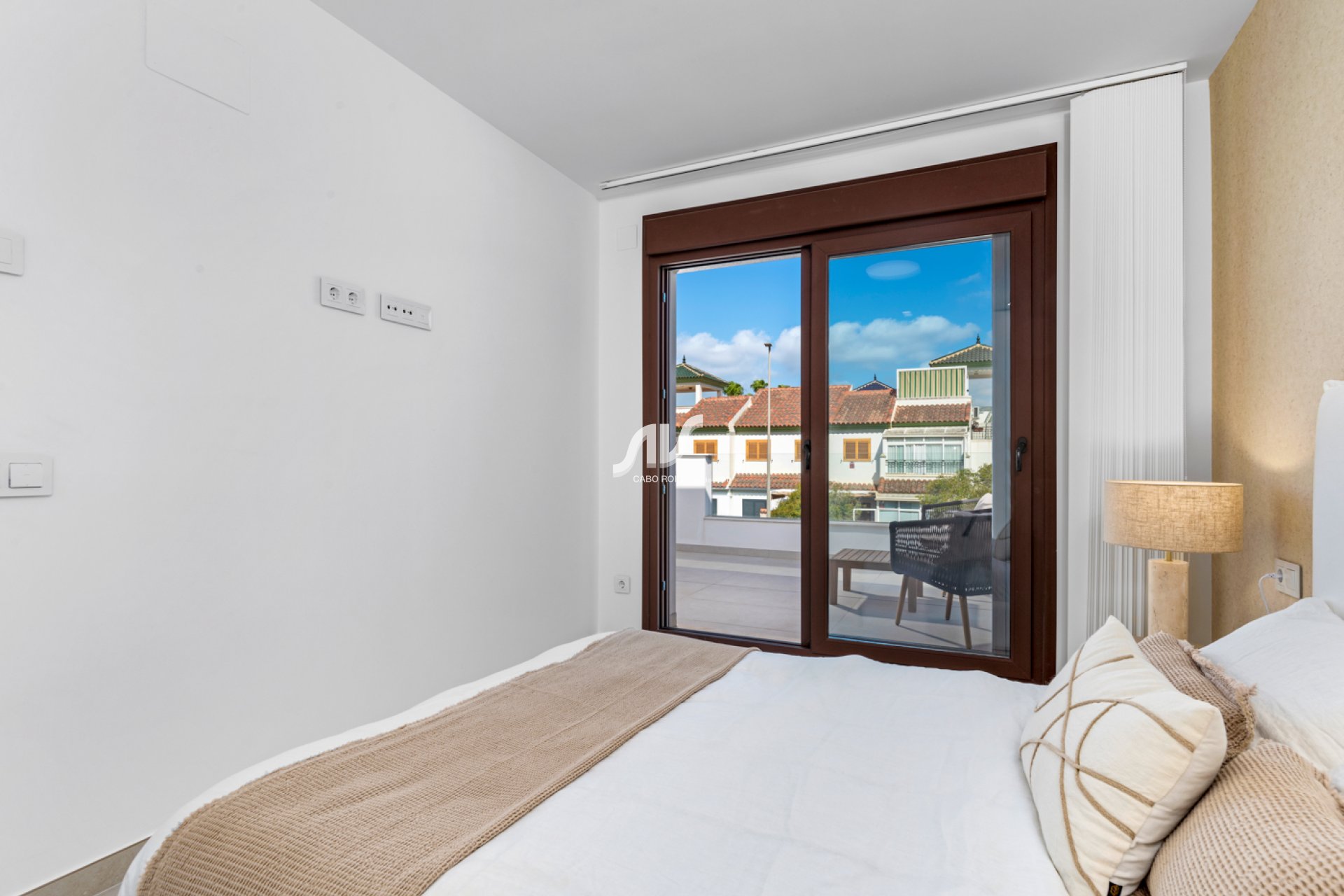 Nuevo - Chalet adosado - Pilar de la Horadada