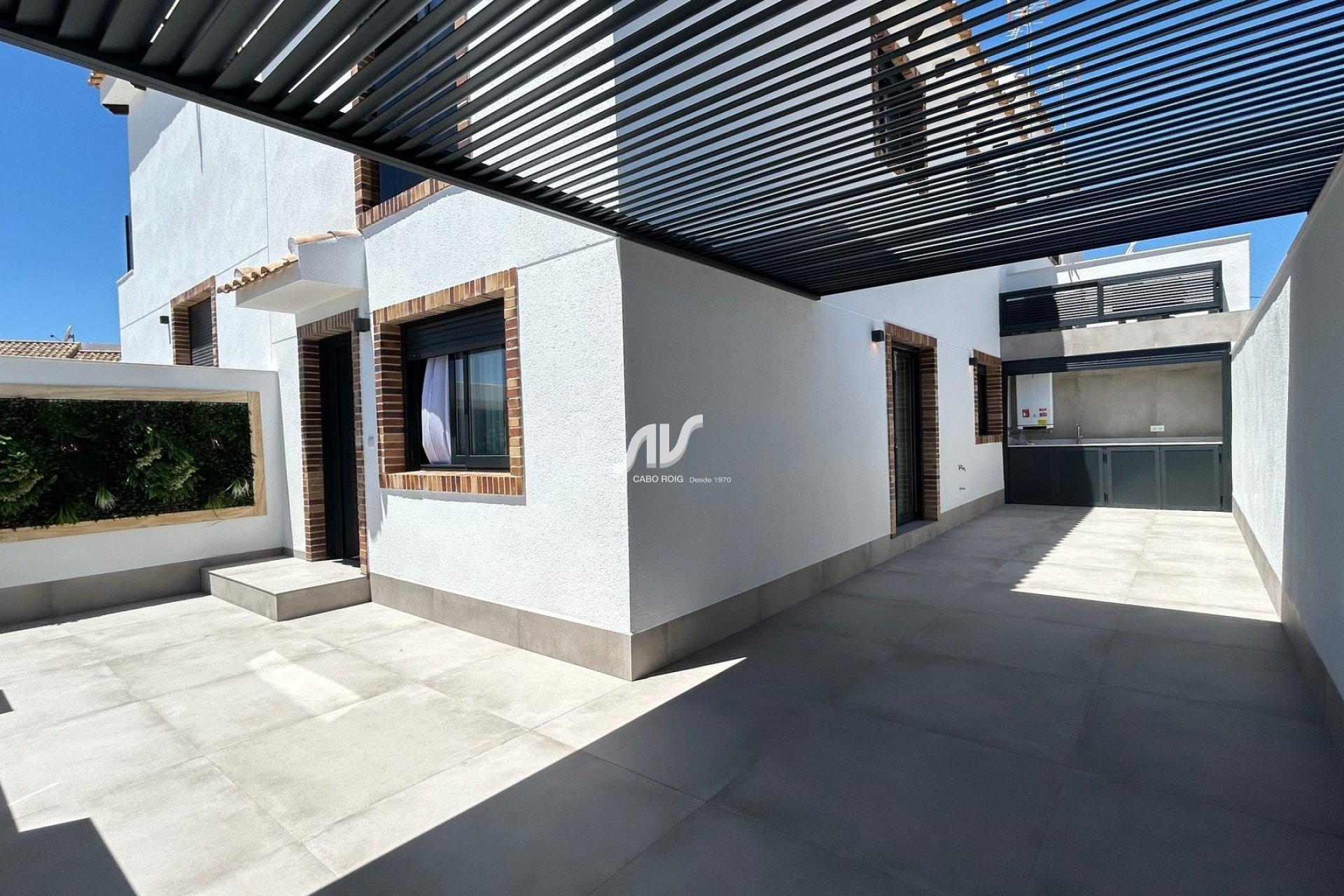 Nuevo - Chalet adosado - Pilar de la Horadada