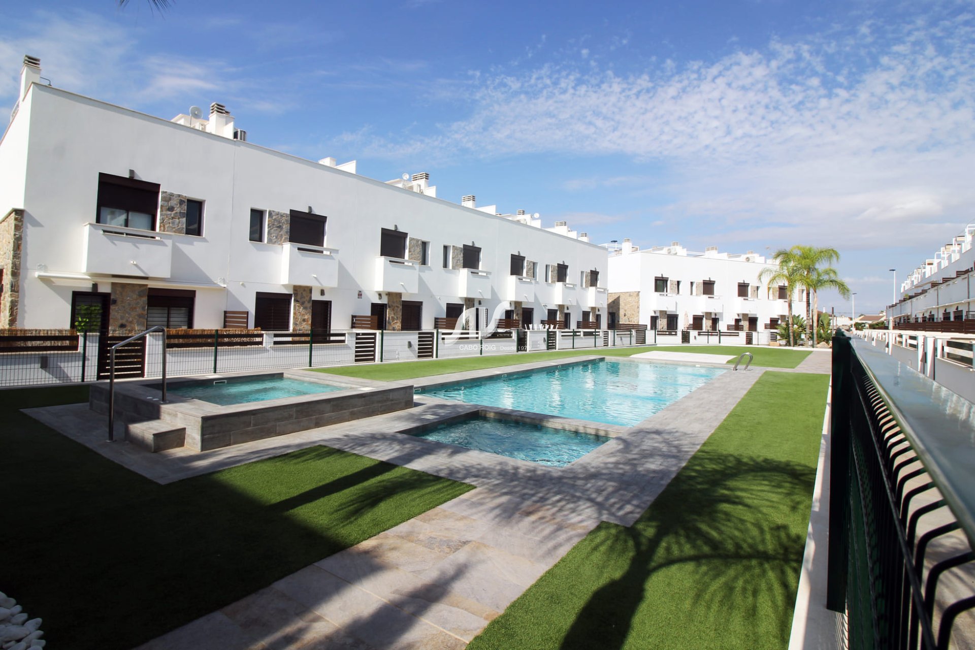 Nuevo - Chalet adosado - Pilar de la Horadada