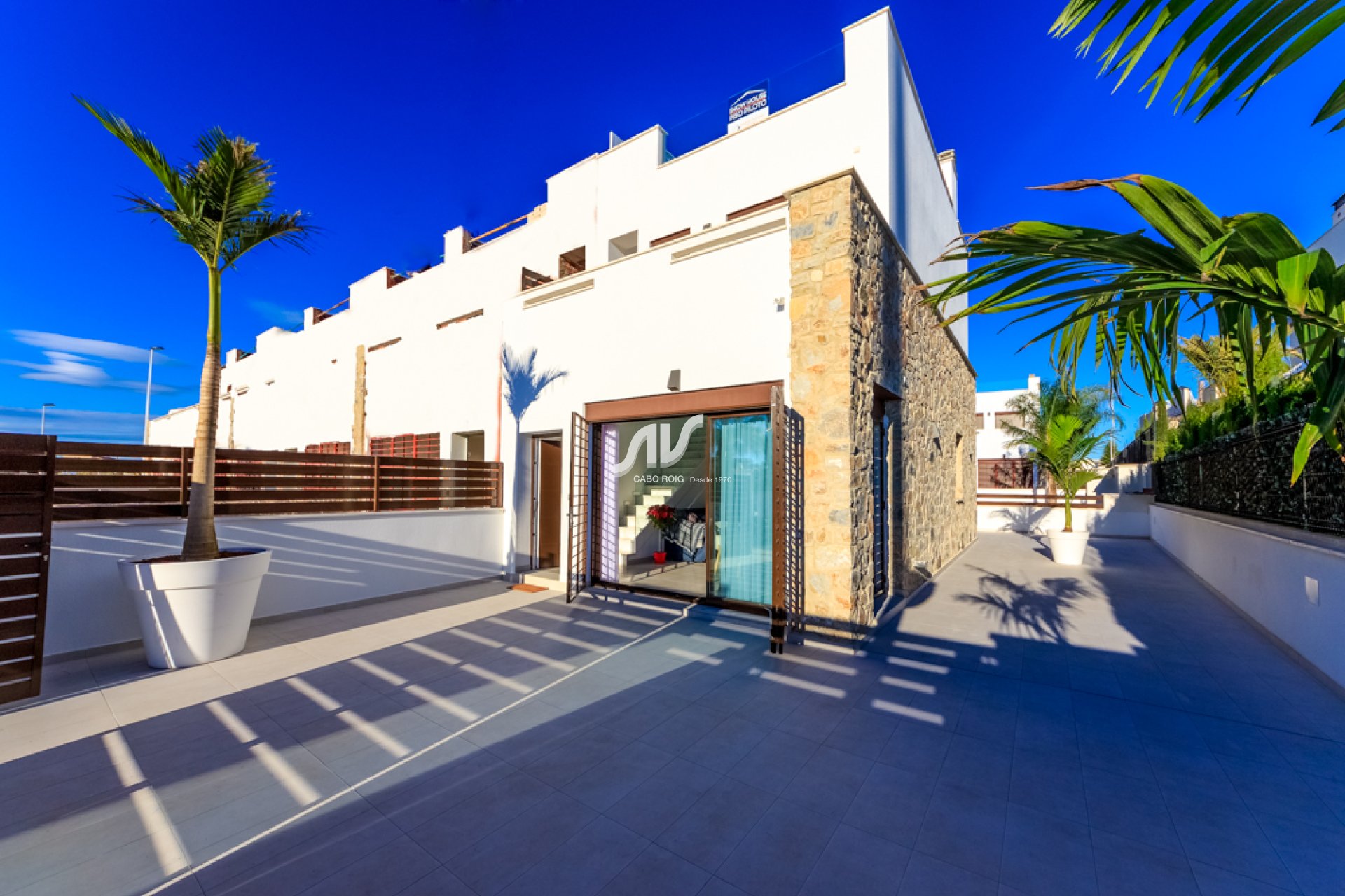 Nuevo - Chalet adosado - Pilar de la Horadada