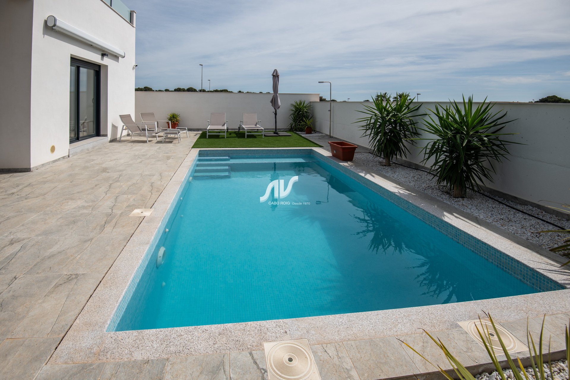 Nuevo - Chalet adosado - Pinar de Campoverde