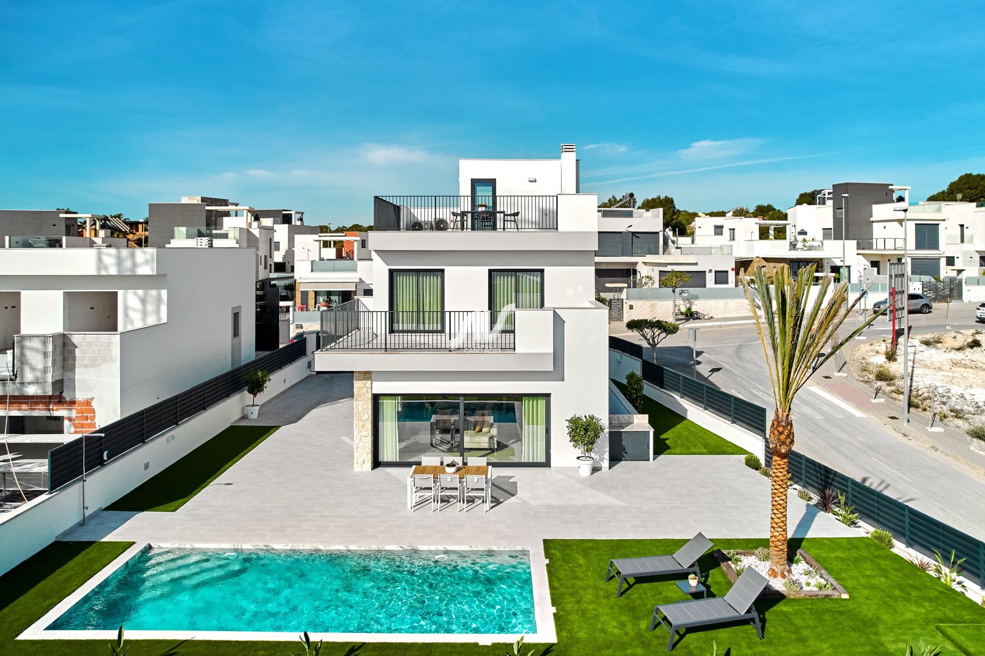 Nybygg - Villa Semi - San Miguel de Salinas