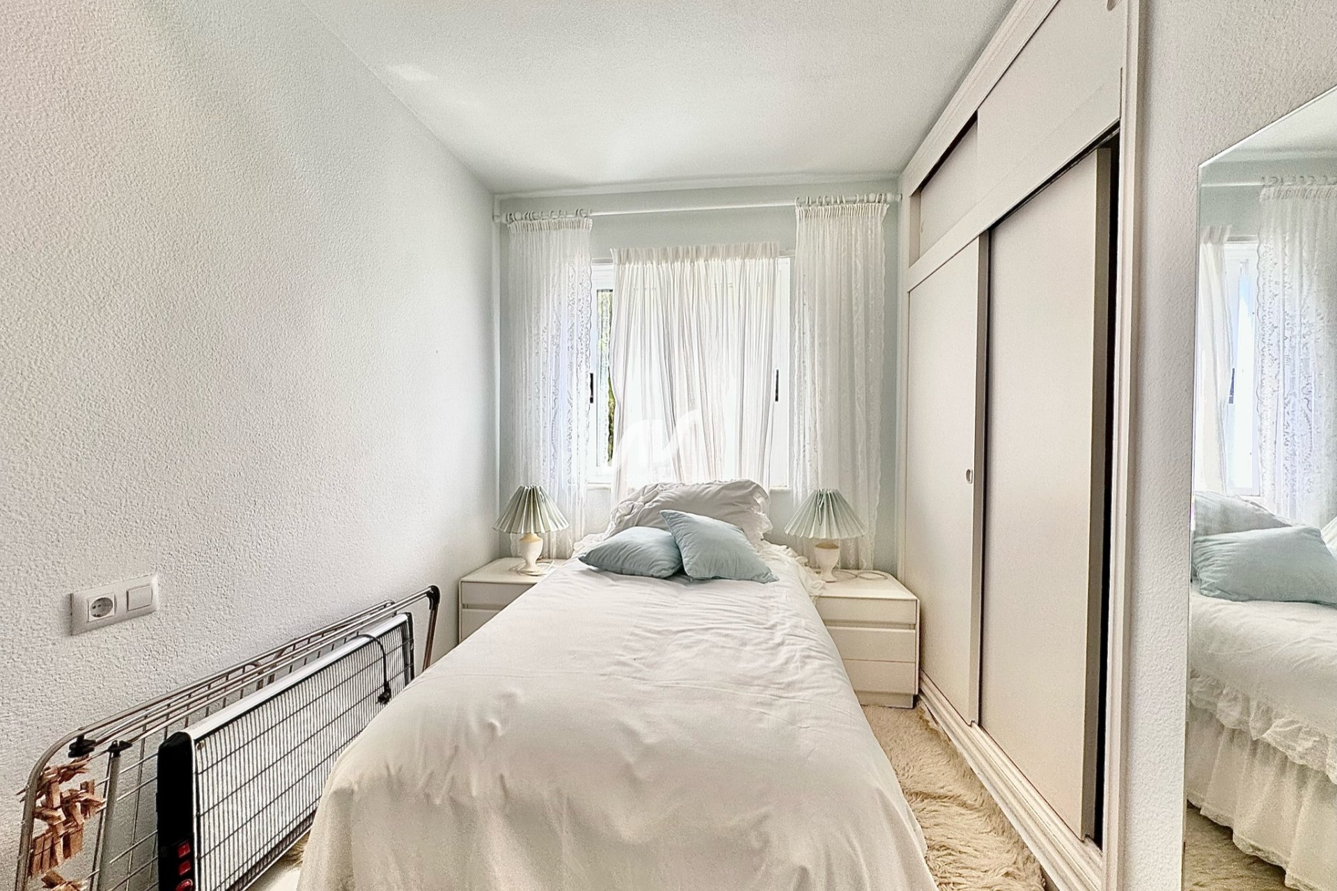 Odsprzedaż - Bungalow - Orihuela Costa - Cabo Roig