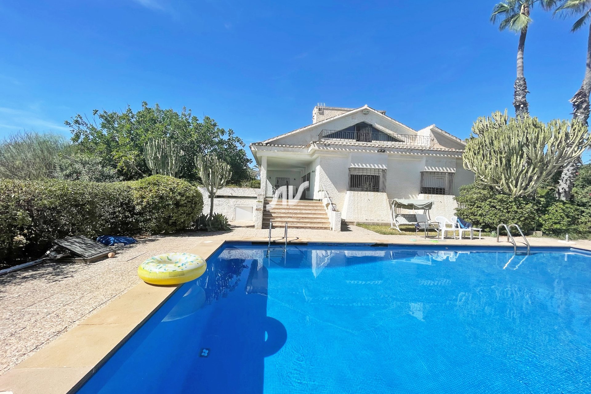 Odsprzedaż - Villa - Orihuela Costa - Cabo Roig
