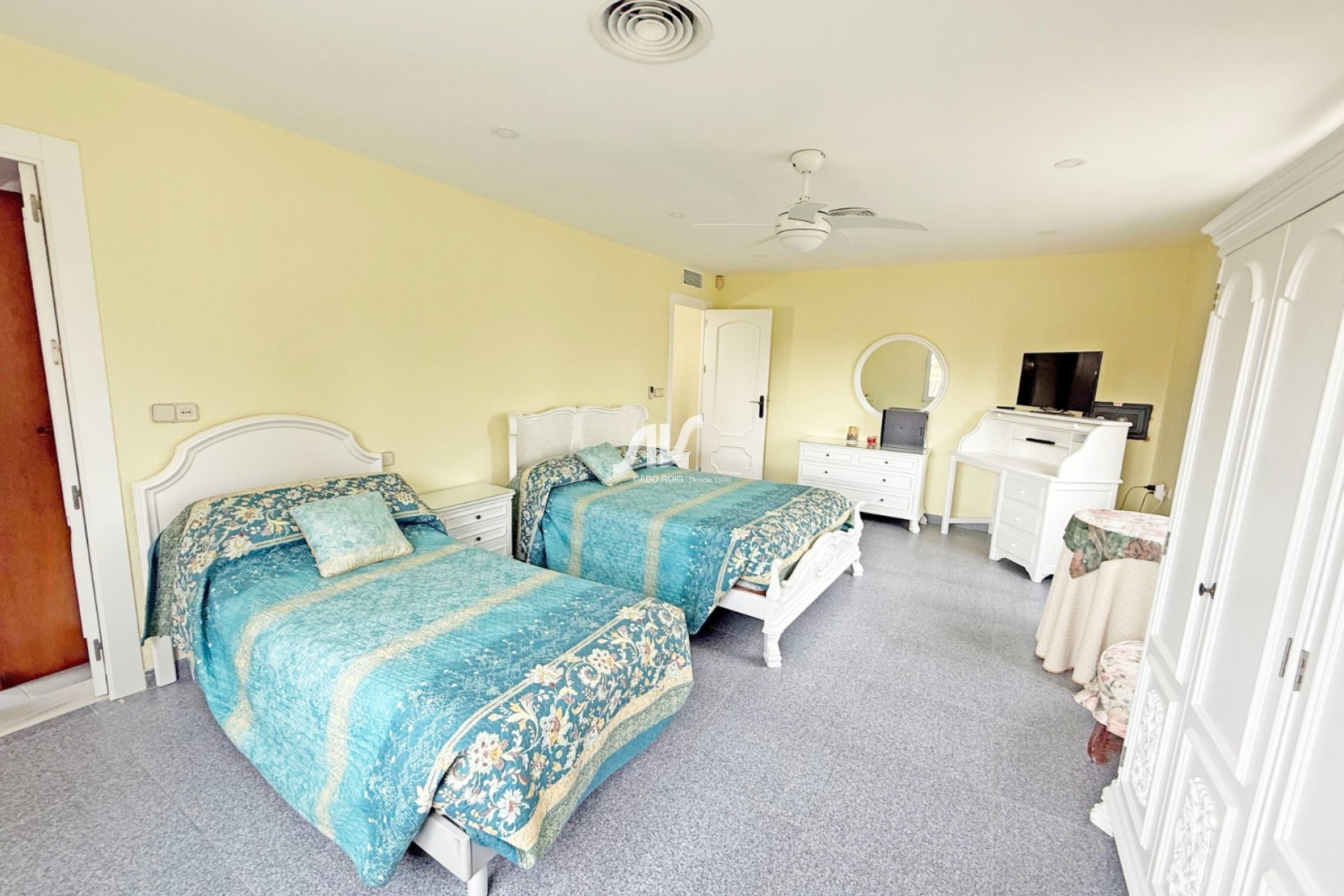 Odsprzedaż - Villa - Orihuela Costa - Cabo Roig