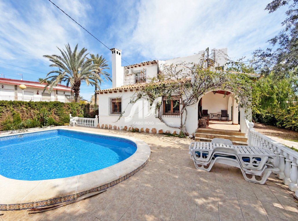 Odsprzedaż - Villa - Orihuela Costa - Cabo Roig