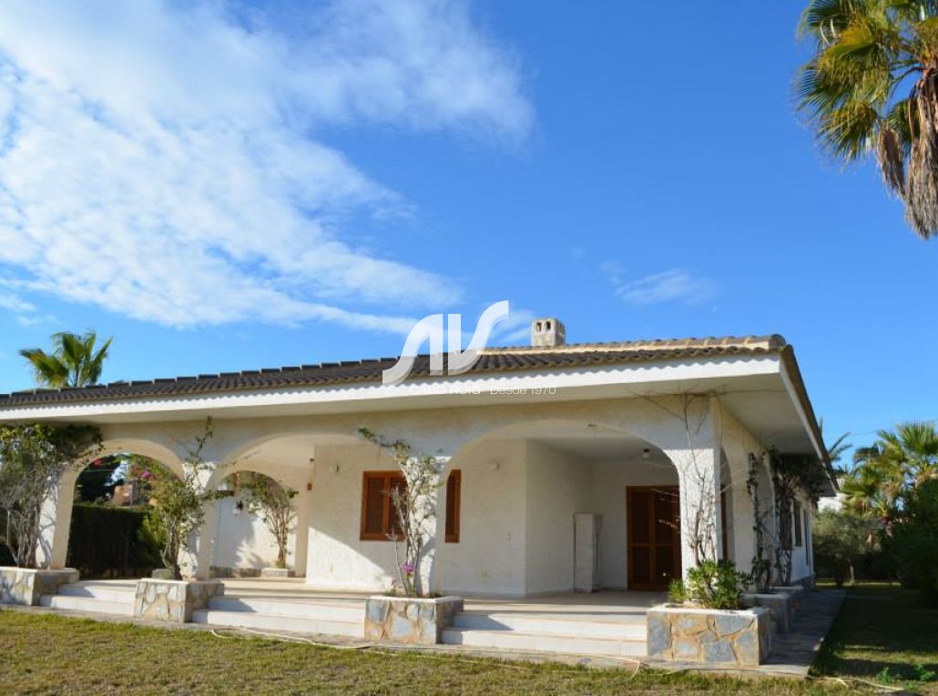 Odsprzedaż - Villa - Orihuela Costa - Cabo Roig