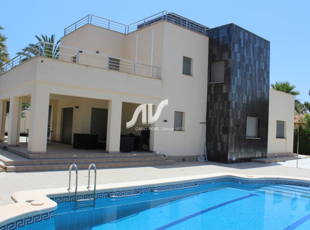 Odsprzedaż - Villa - Orihuela Costa - Cabo Roig