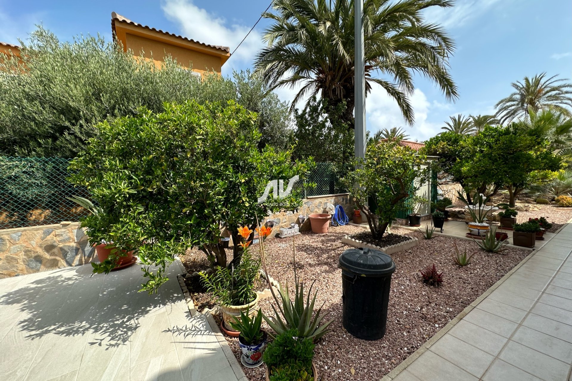 Odsprzedaż - Villa - Orihuela Costa - Cabo Roig