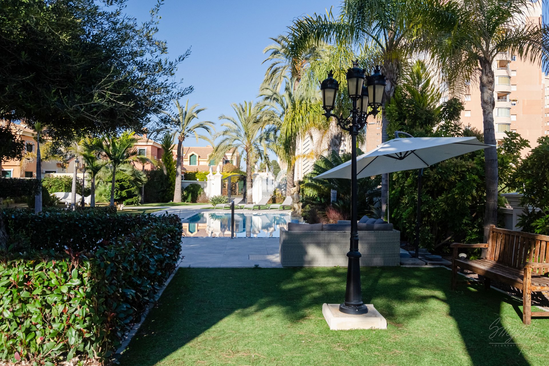 Odsprzedaż - Villa - Orihuela Costa - Campoamor