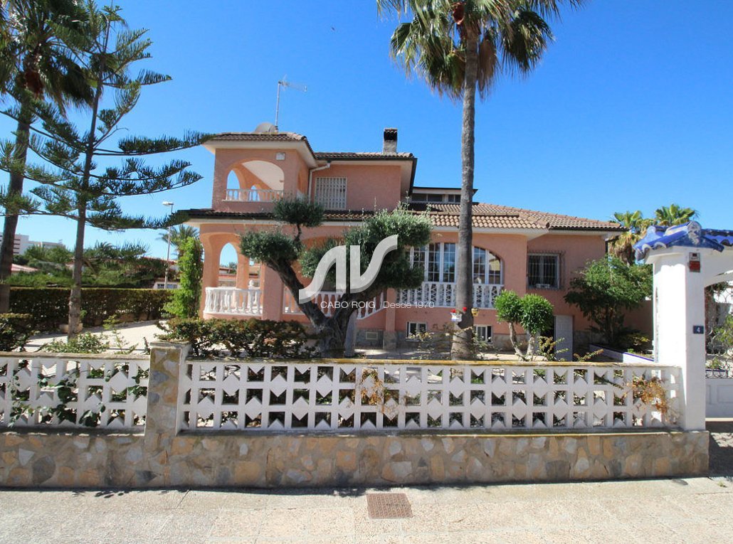 Odsprzedaż - Villa - Orihuela Costa - La Zenia