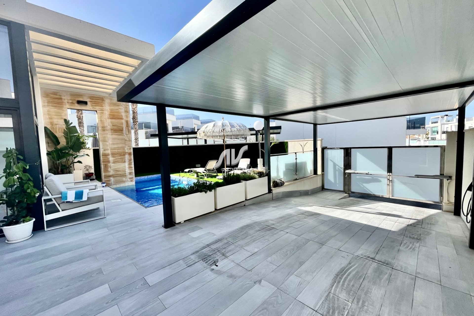 Odsprzedaż - Villa - Orihuela Costa - Lomas de Cabo Roig