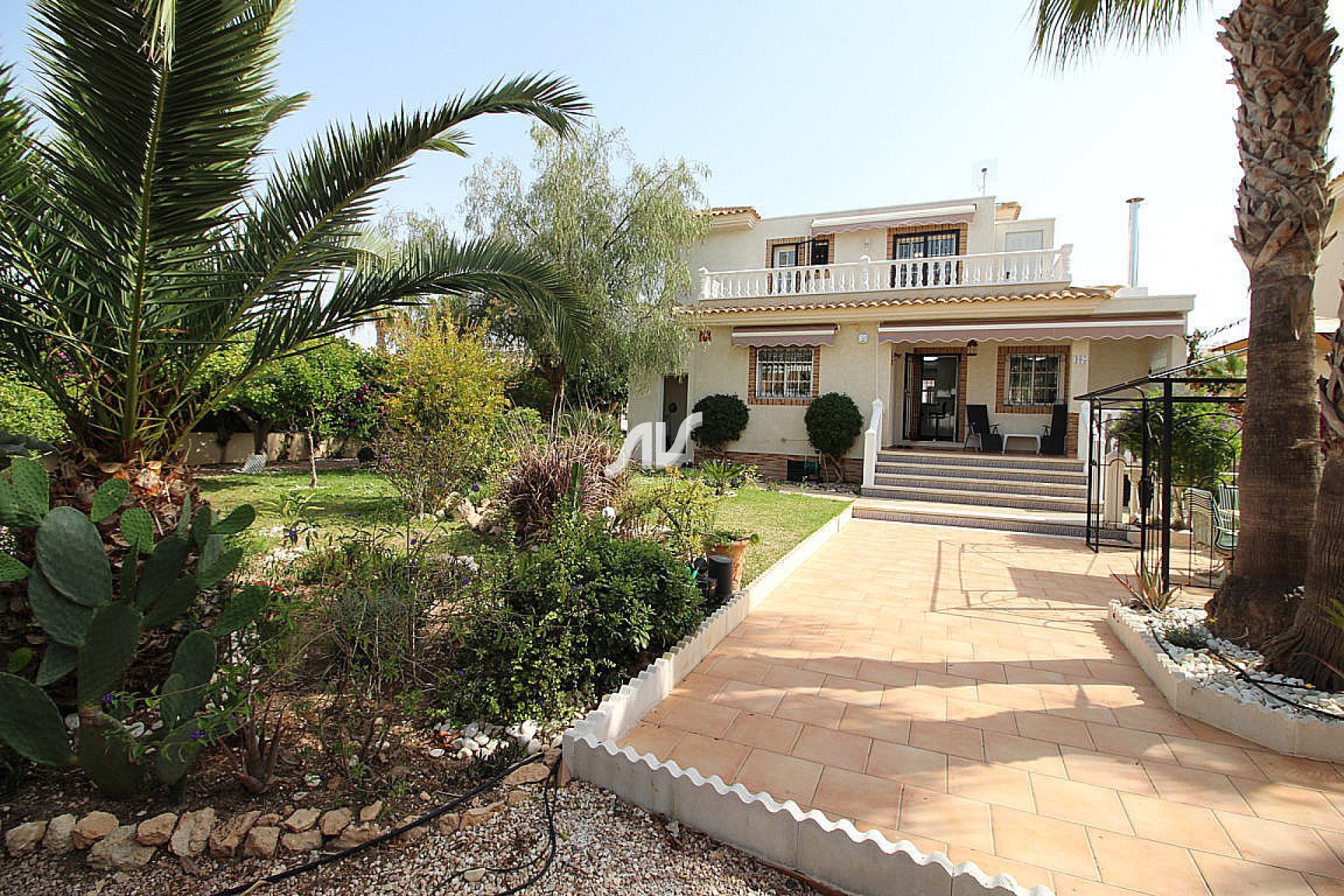 Odsprzedaż - Villa - Orihuela Costa - Los Dolses