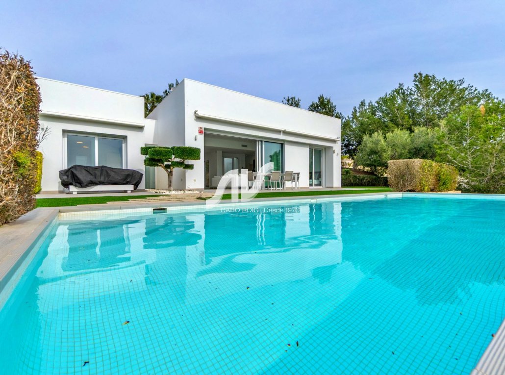 Odsprzedaż - Villa - San Miguel de Salinas - Las Colinas Golf