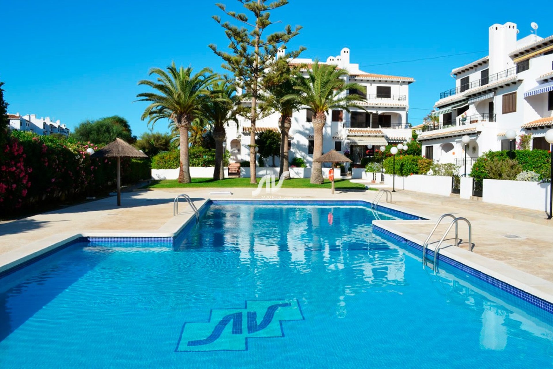Resale - Bungalow - Orihuela Costa - Cabo Roig