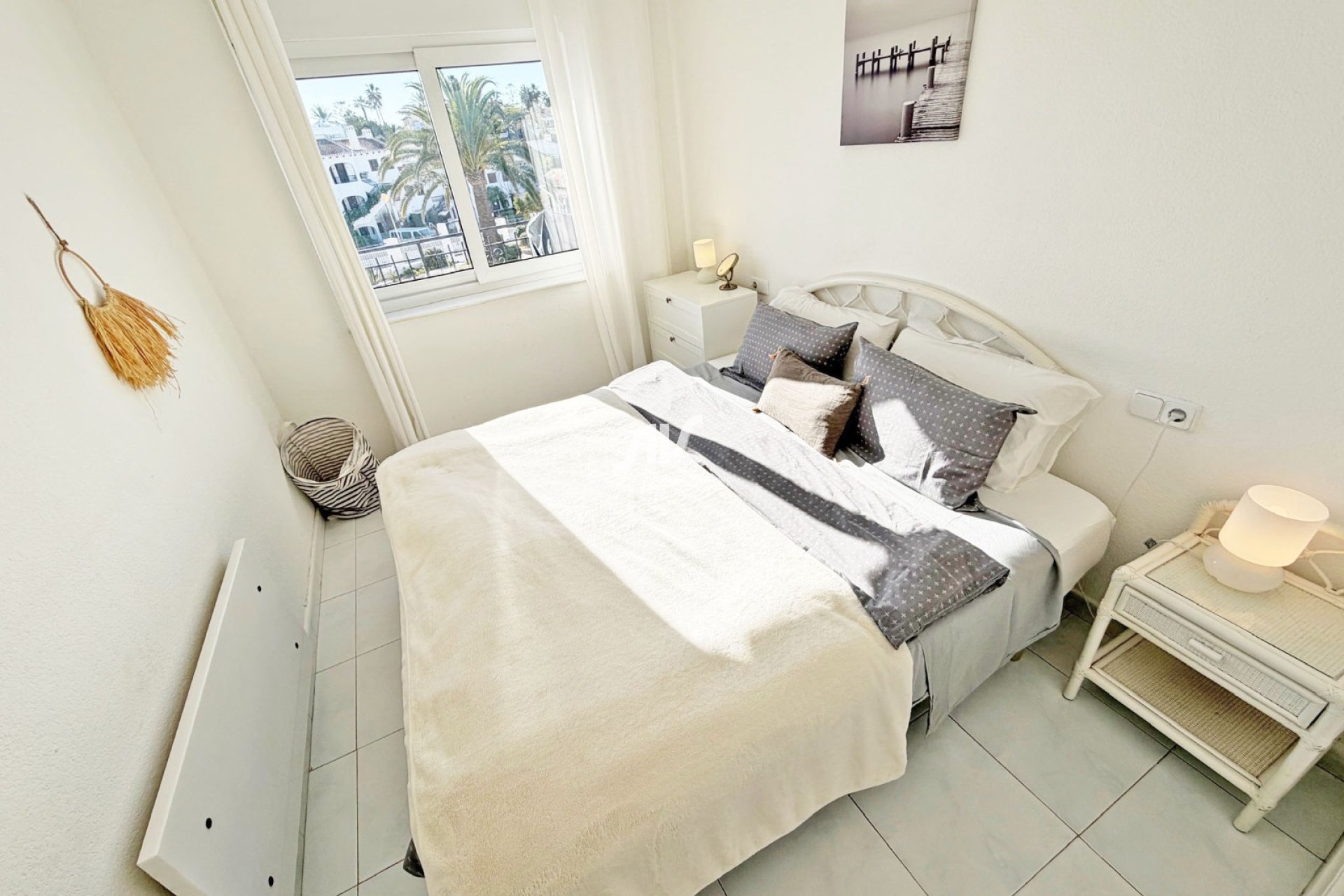 Resale - Bungalow - Orihuela Costa - Cabo Roig