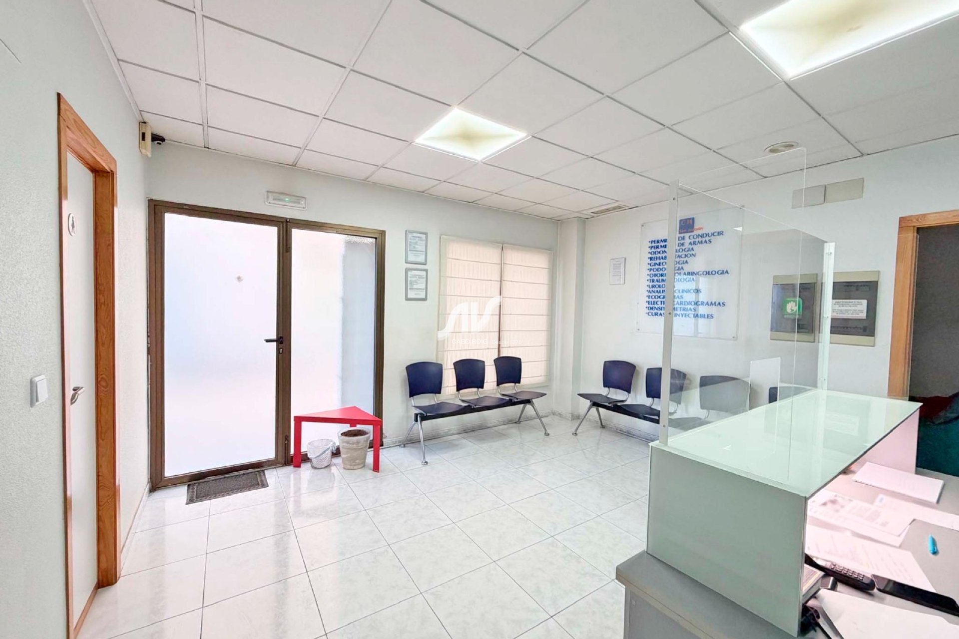 Resale - comercial local - Bigastro