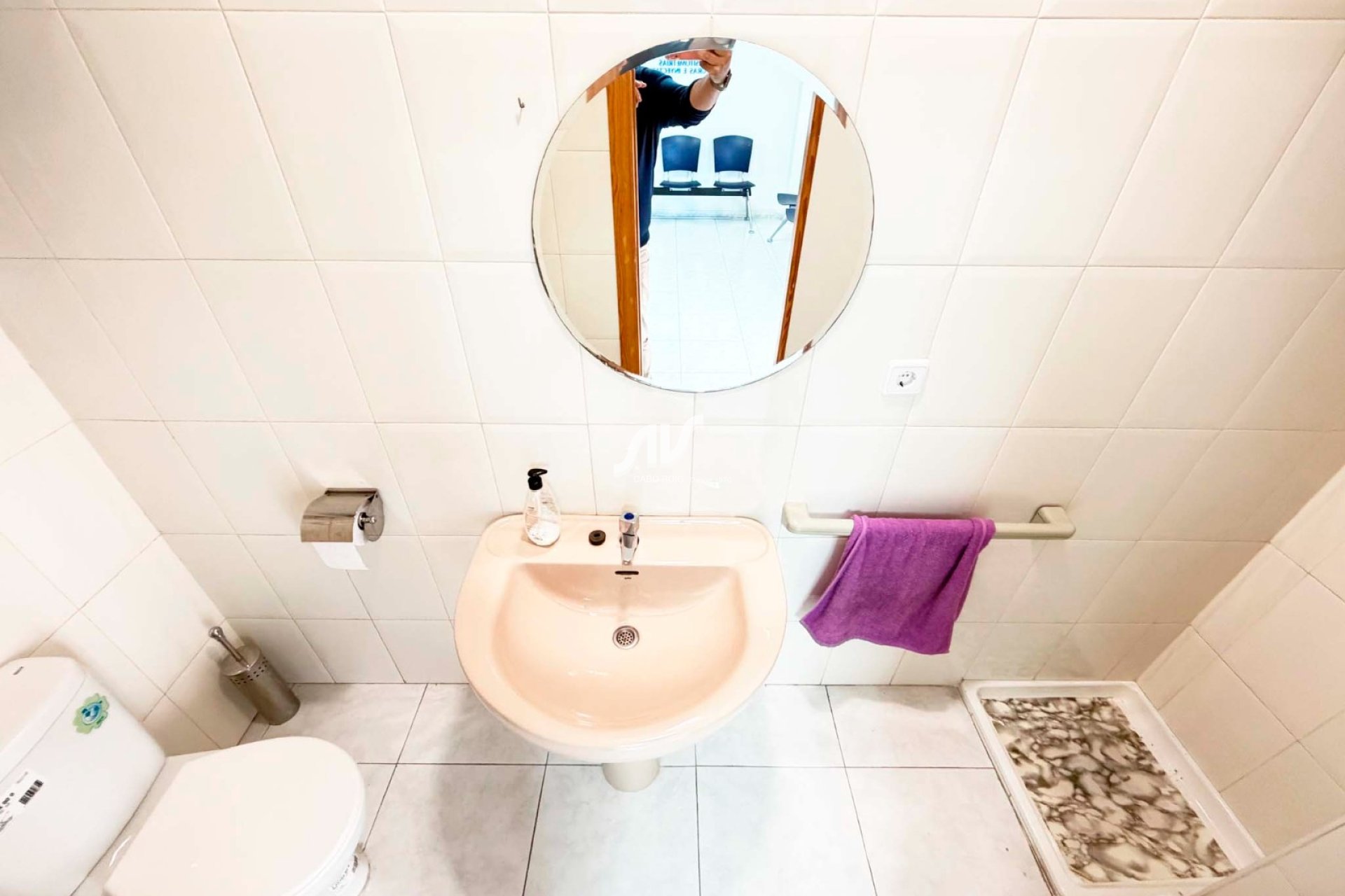 Resale - comercial local - Bigastro