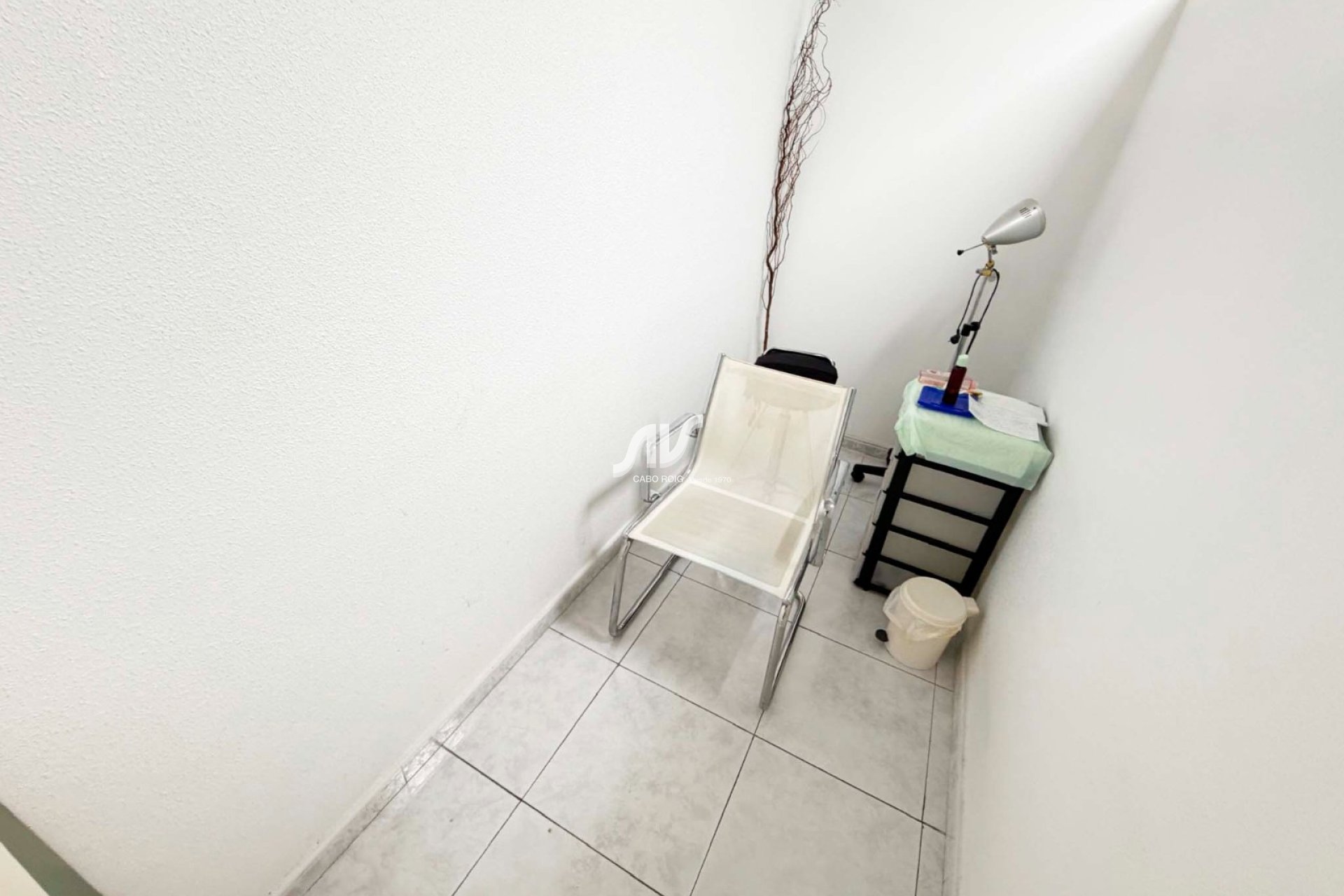 Resale - comercial local - Bigastro