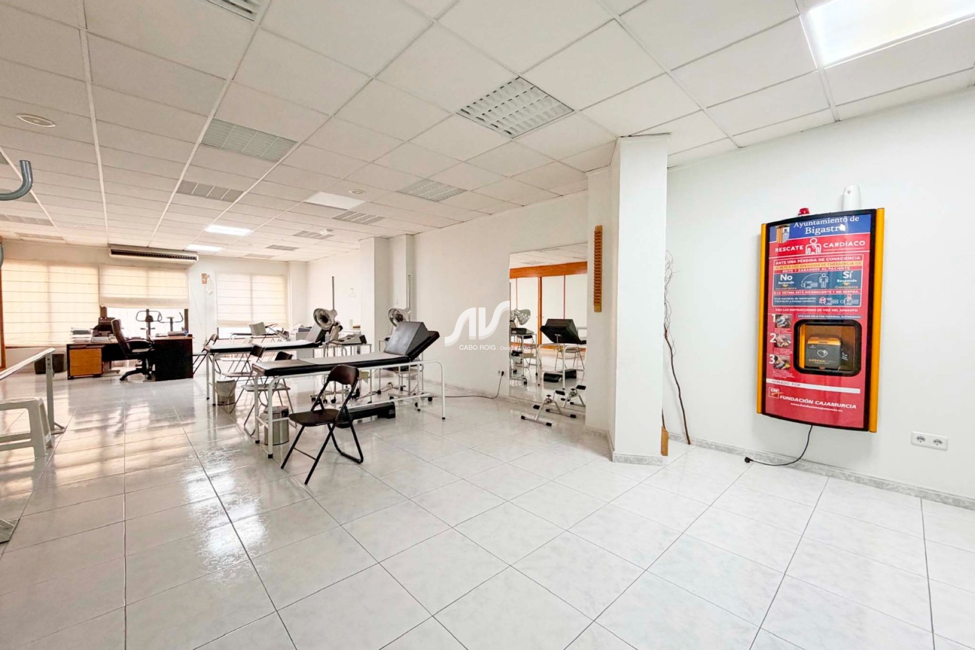 Resale - comercial local - Bigastro