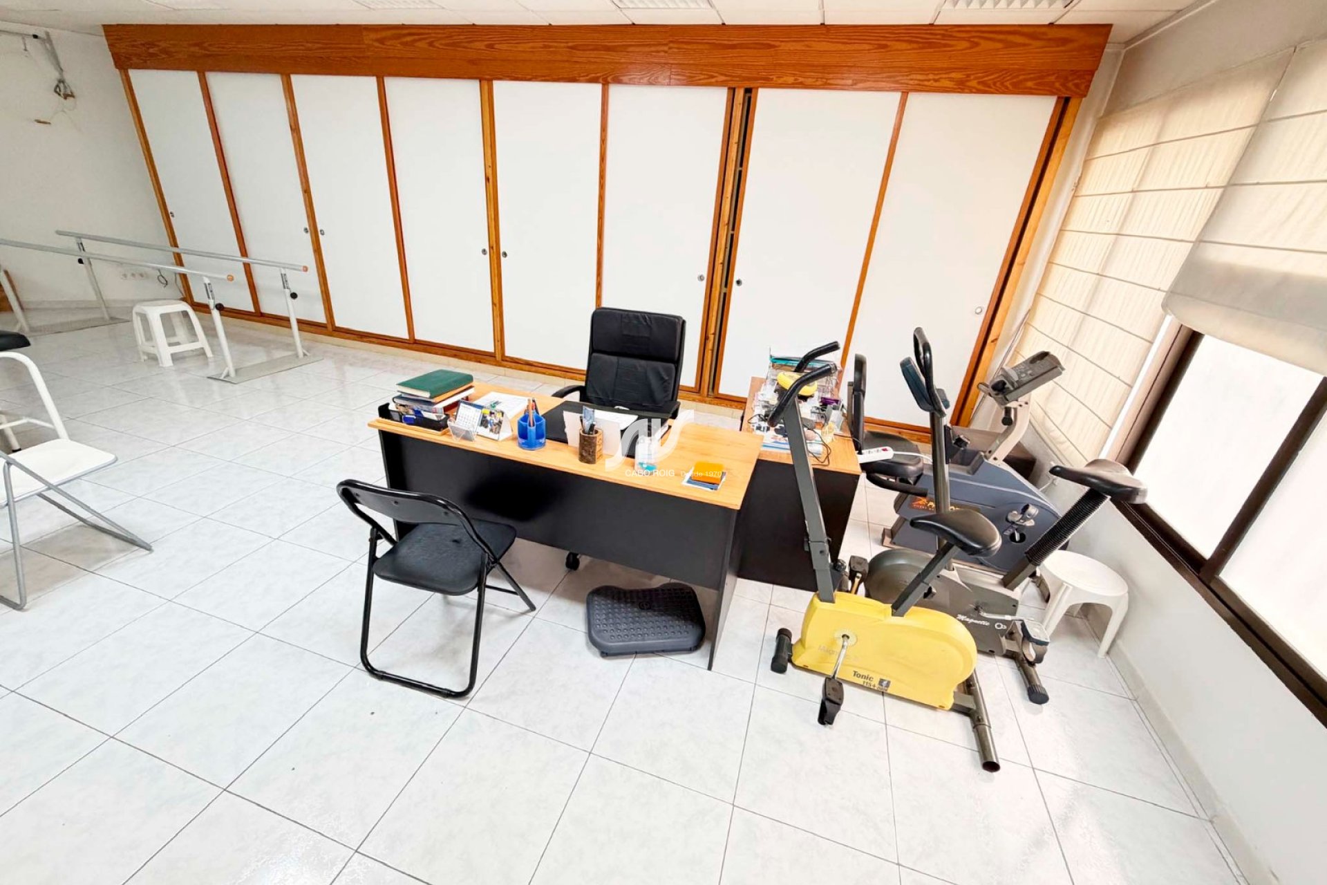 Resale - comercial local - Bigastro