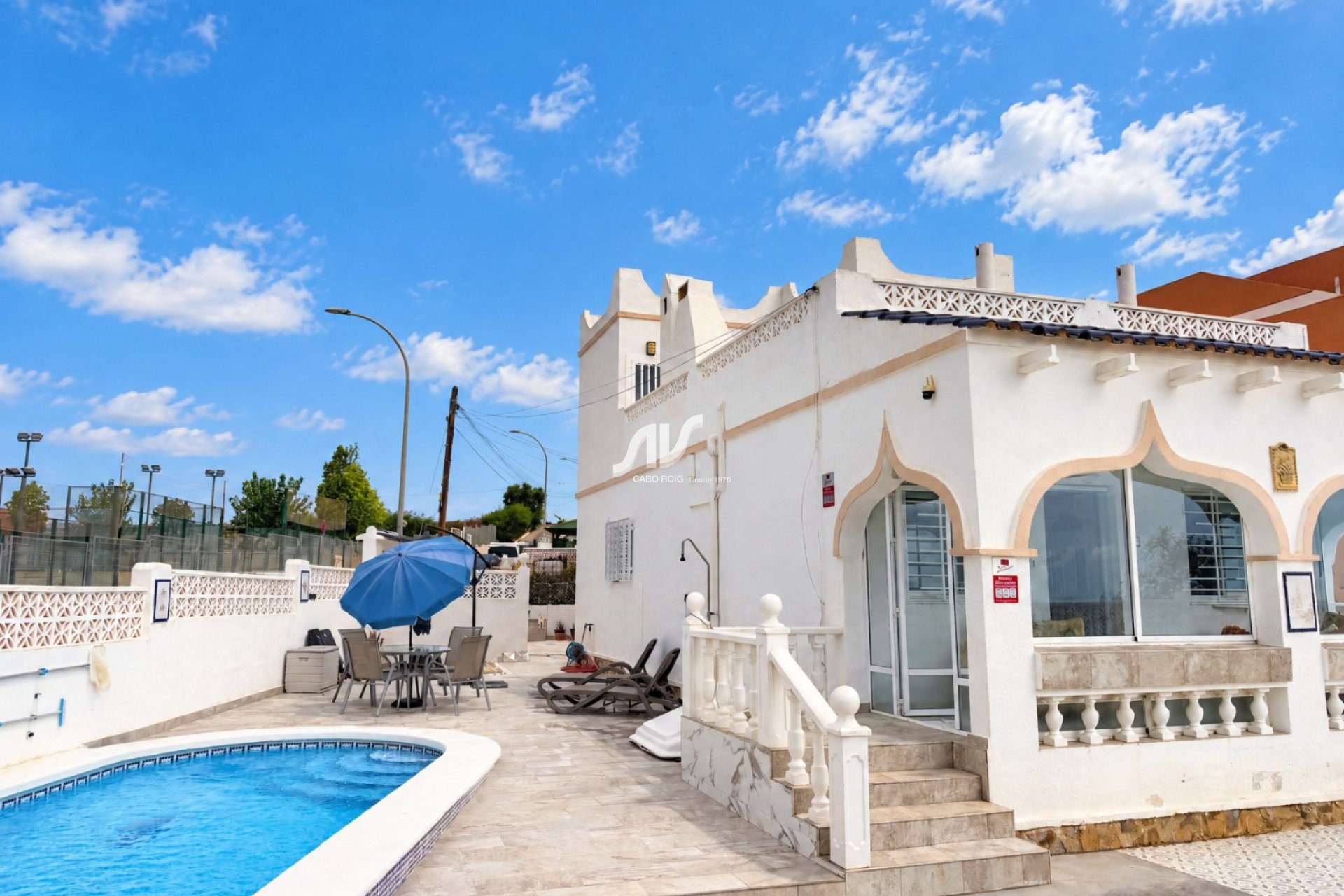 Resale - Villa - San Miguel de Salinas