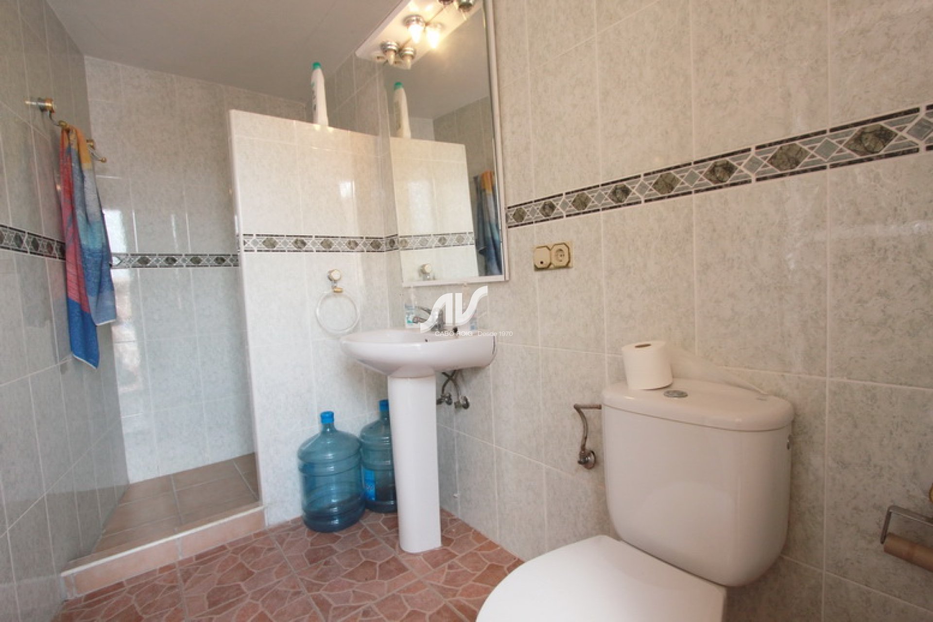 Resale - Villa - Torrevieja