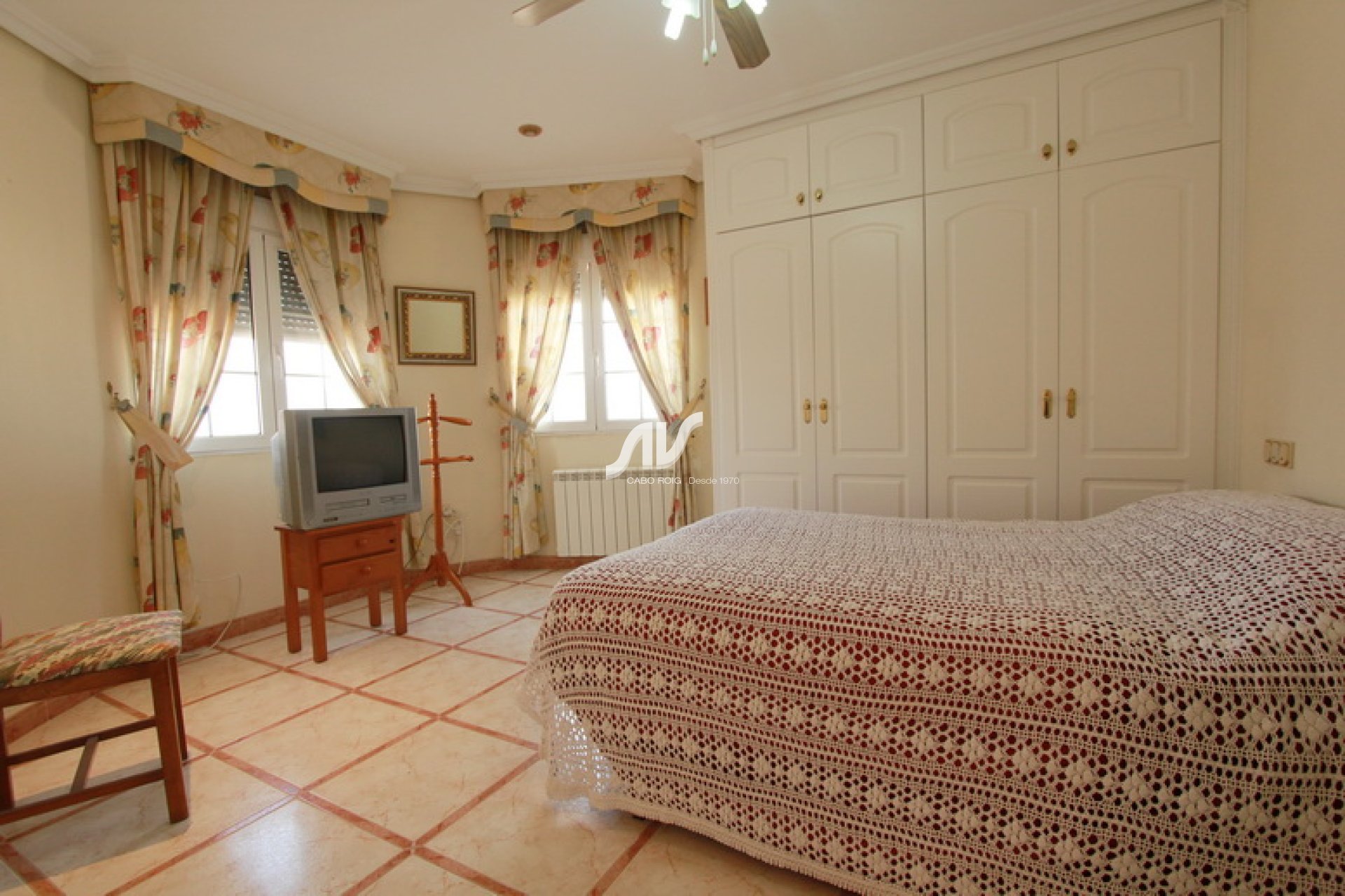 Resale - Villa - Torrevieja