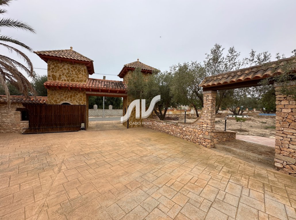 Reventa - Chalet - Los Montesinos