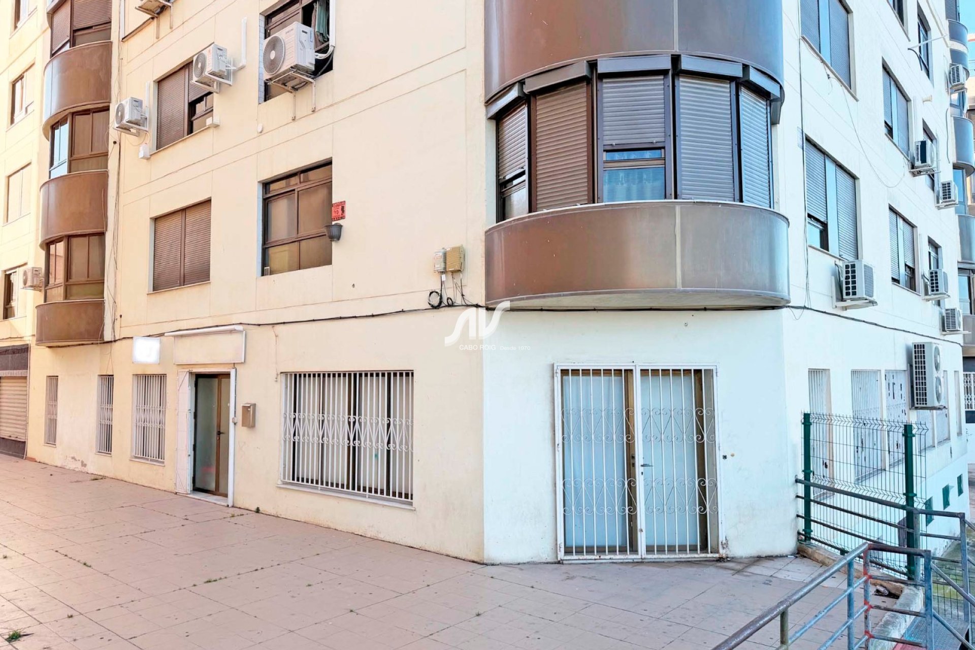 Reventa - Local comercial - Bigastro