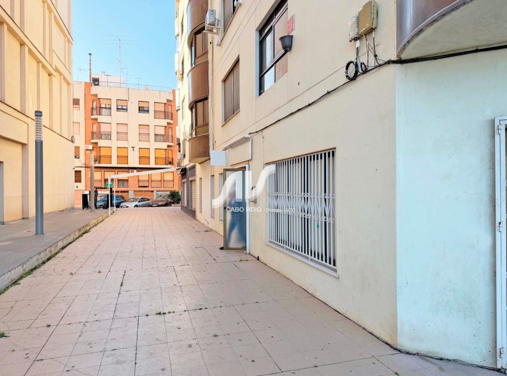 Reventa - Local comercial - Bigastro