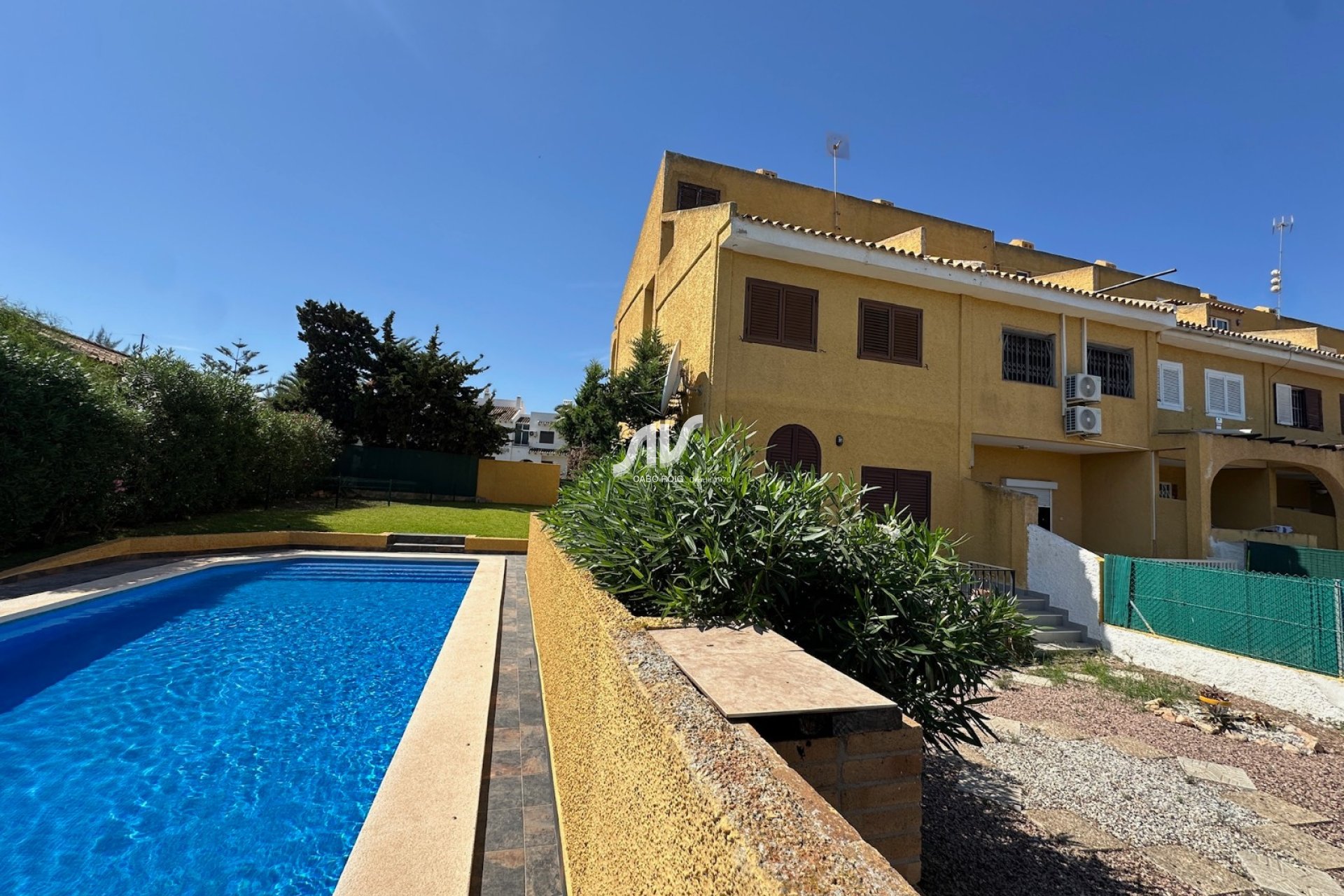 Semi-detached house for sale in Cabo Roig