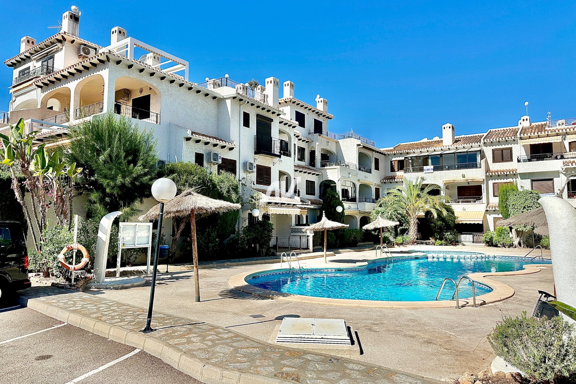 Til Salgs - Bungalow - Orihuela Costa - Cabo Roig