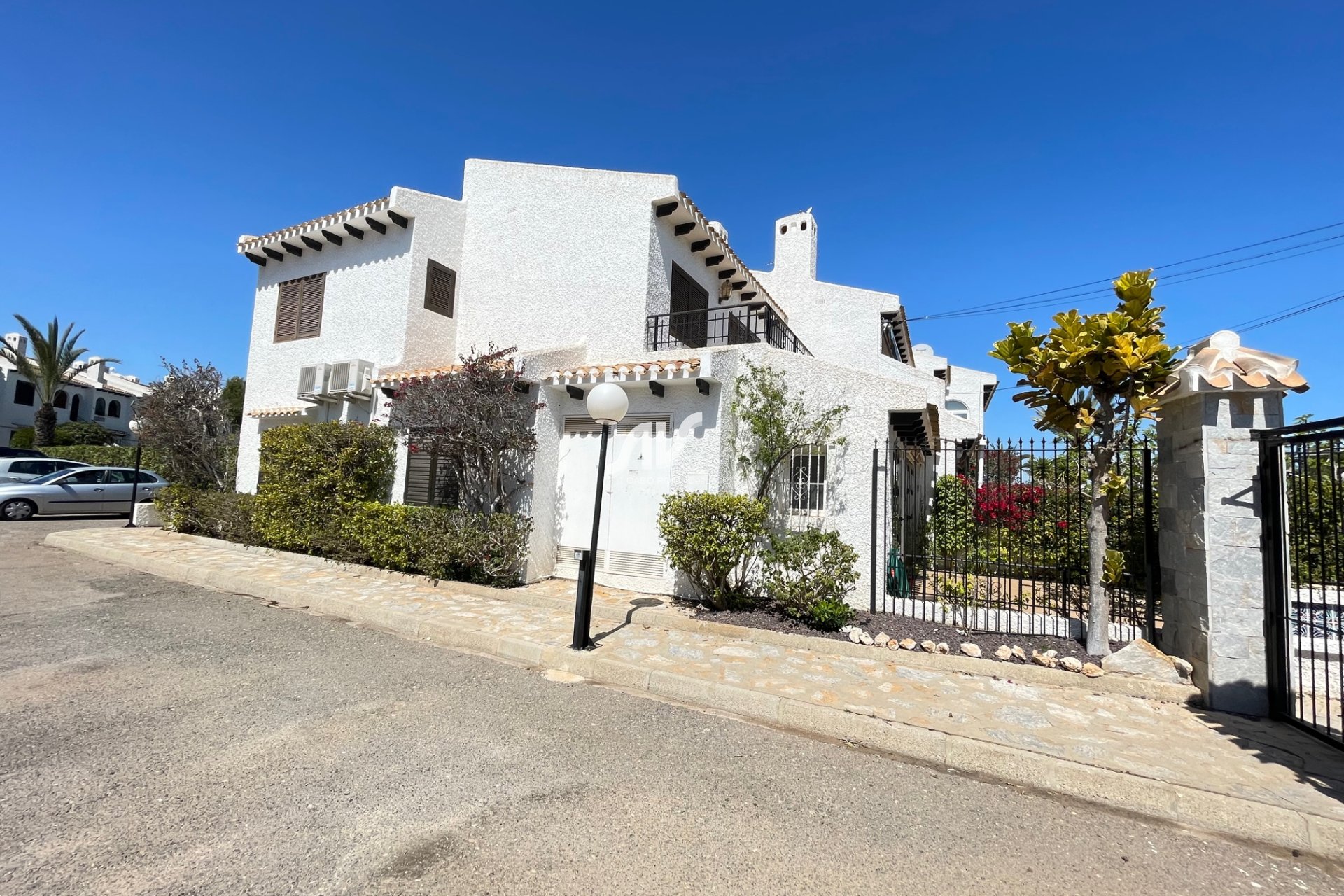 Til Salgs - Bungalow - Orihuela Costa - Cabo Roig